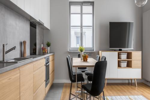 Κουζίνα, ντουλάπια κουζίνας, μελαμίνη, οικονομική κουζίνα, έπιπλα κουζίνας, κουζίνες, kitchen art, kitchen, μοντέρνα κουζίνα, minimal kitchen design, athena