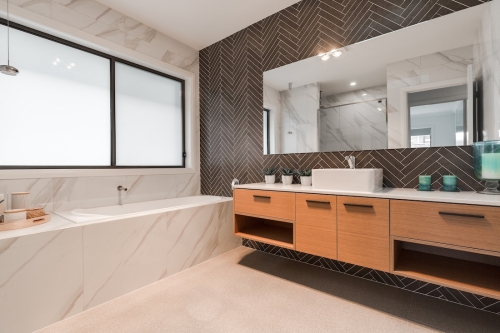 Canberra,,Australia,ñ,June,6,,2018:,Bath,,Basins,,Large,Cabinet